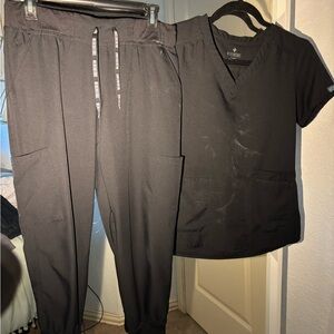 SET Black Women's Jogger Pants and top